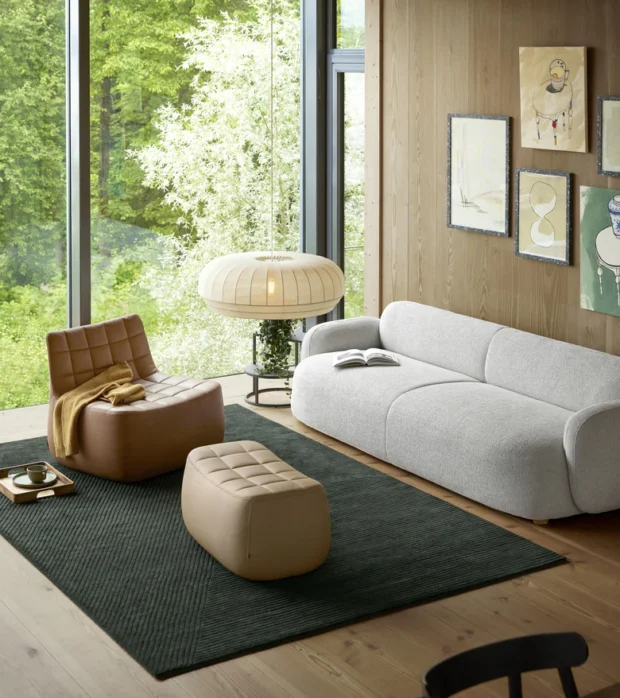 Tradition-lamps_Gem-sofa_Livingroom-Northern_ph_Chris_Tonnesen-High-res