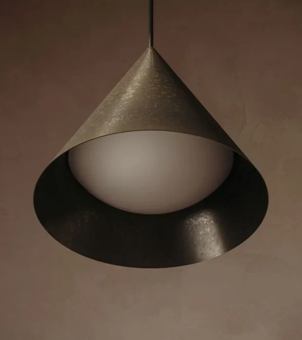 Cone_OUTDOOR_closeup